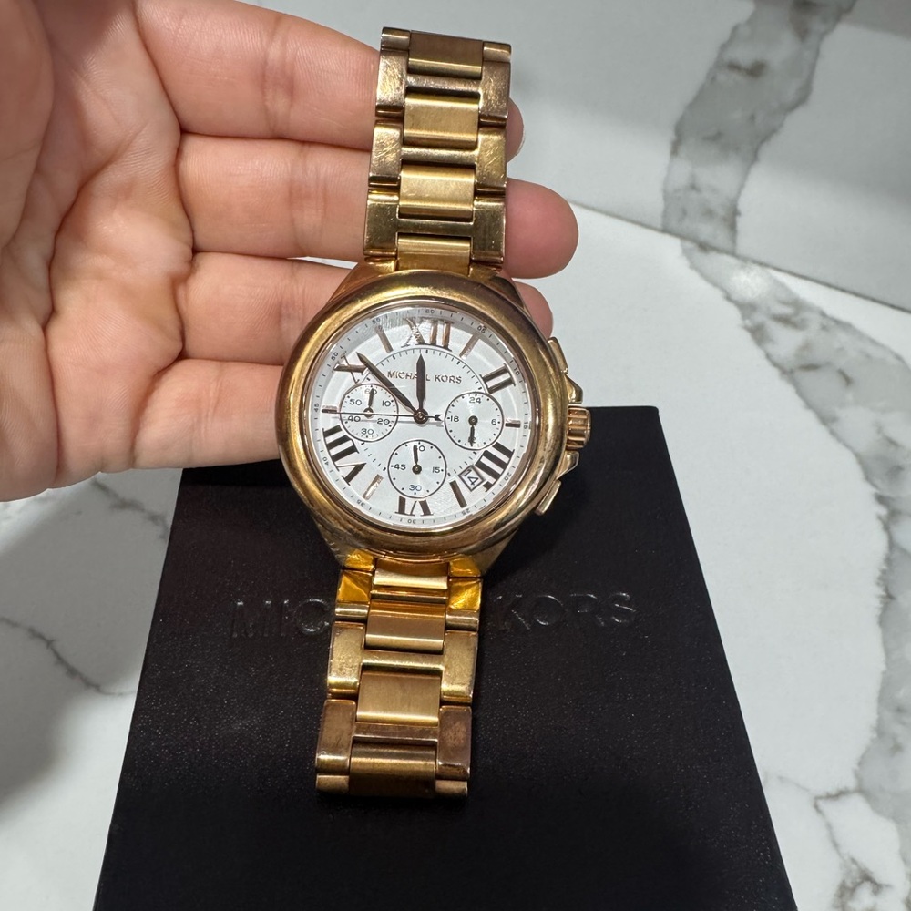 Michael Kors Gold-Tone women Watch with White Dial